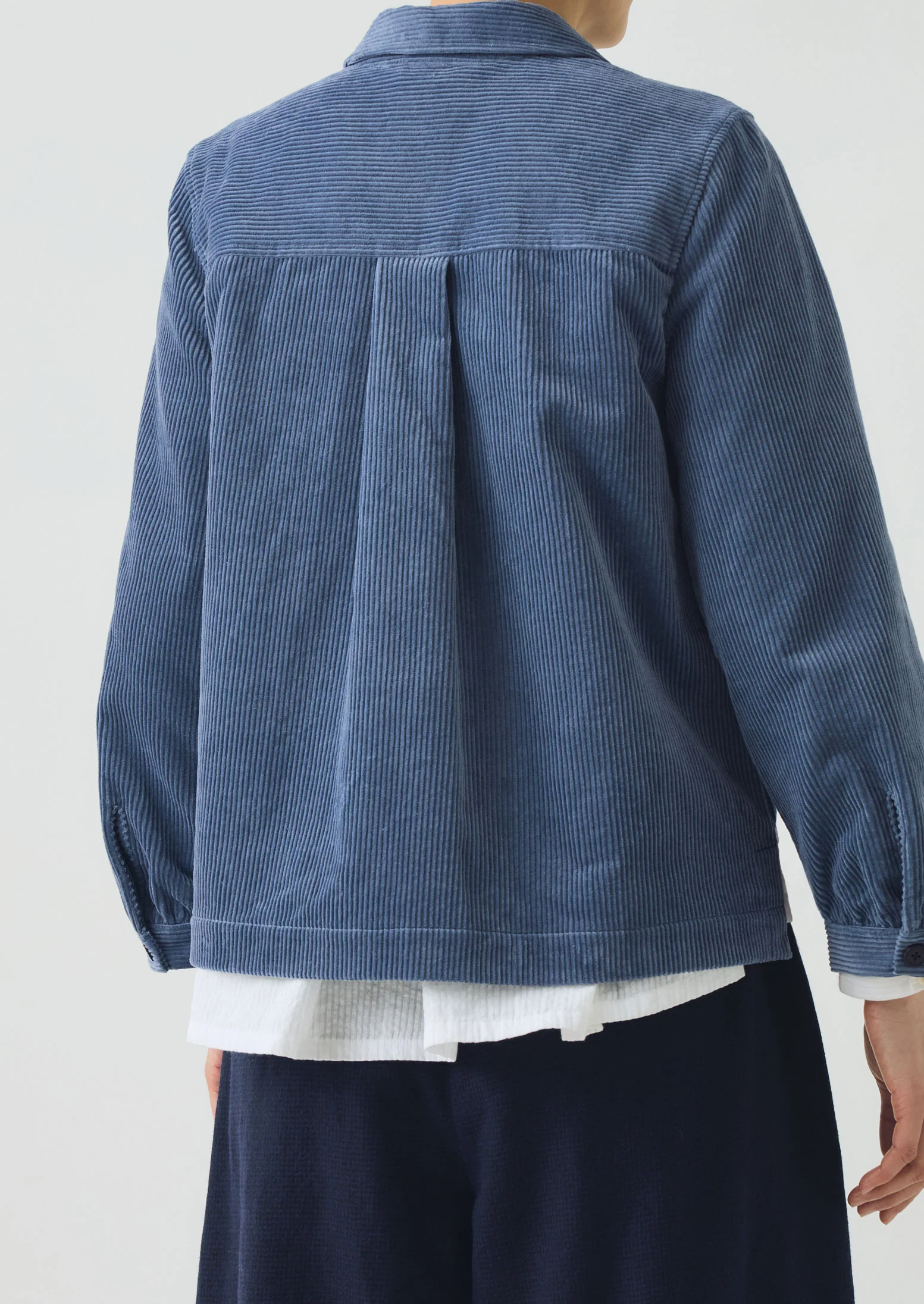 Baya Patch Pocket Organic Cord Shirt | Myrtle - Image 3