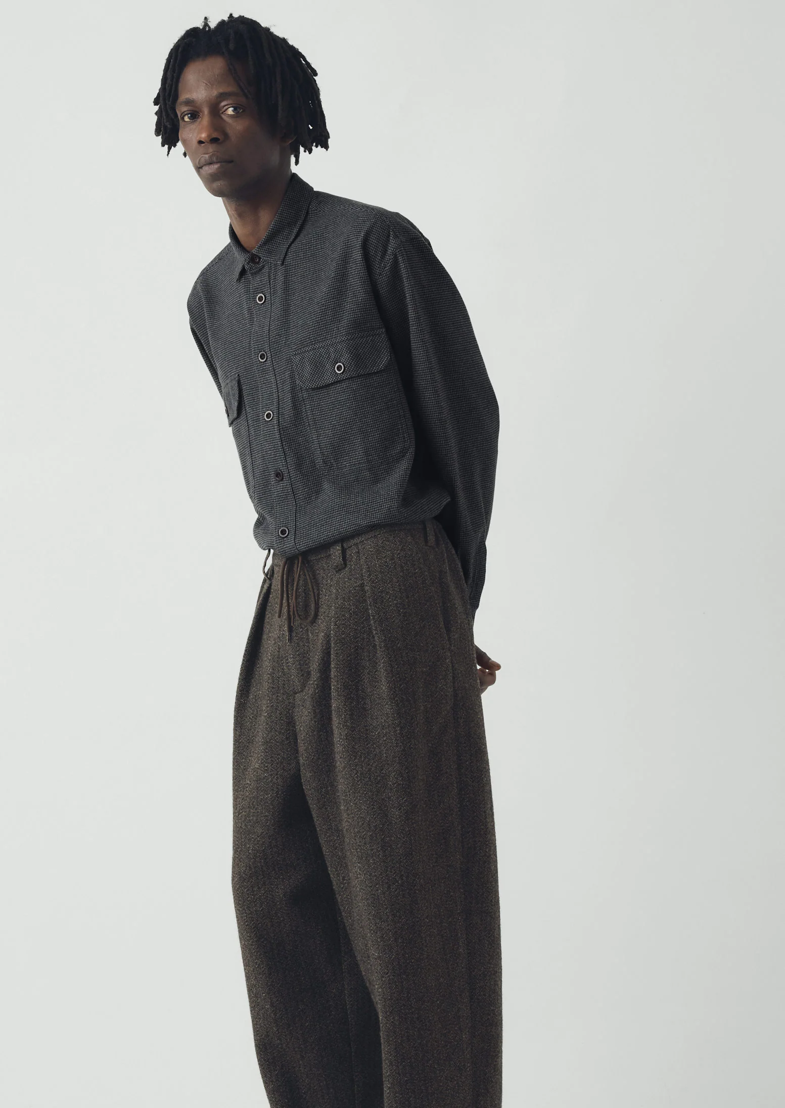 Brushed Cotton Workwear Shirt | Charcoal Grey - Image 9
