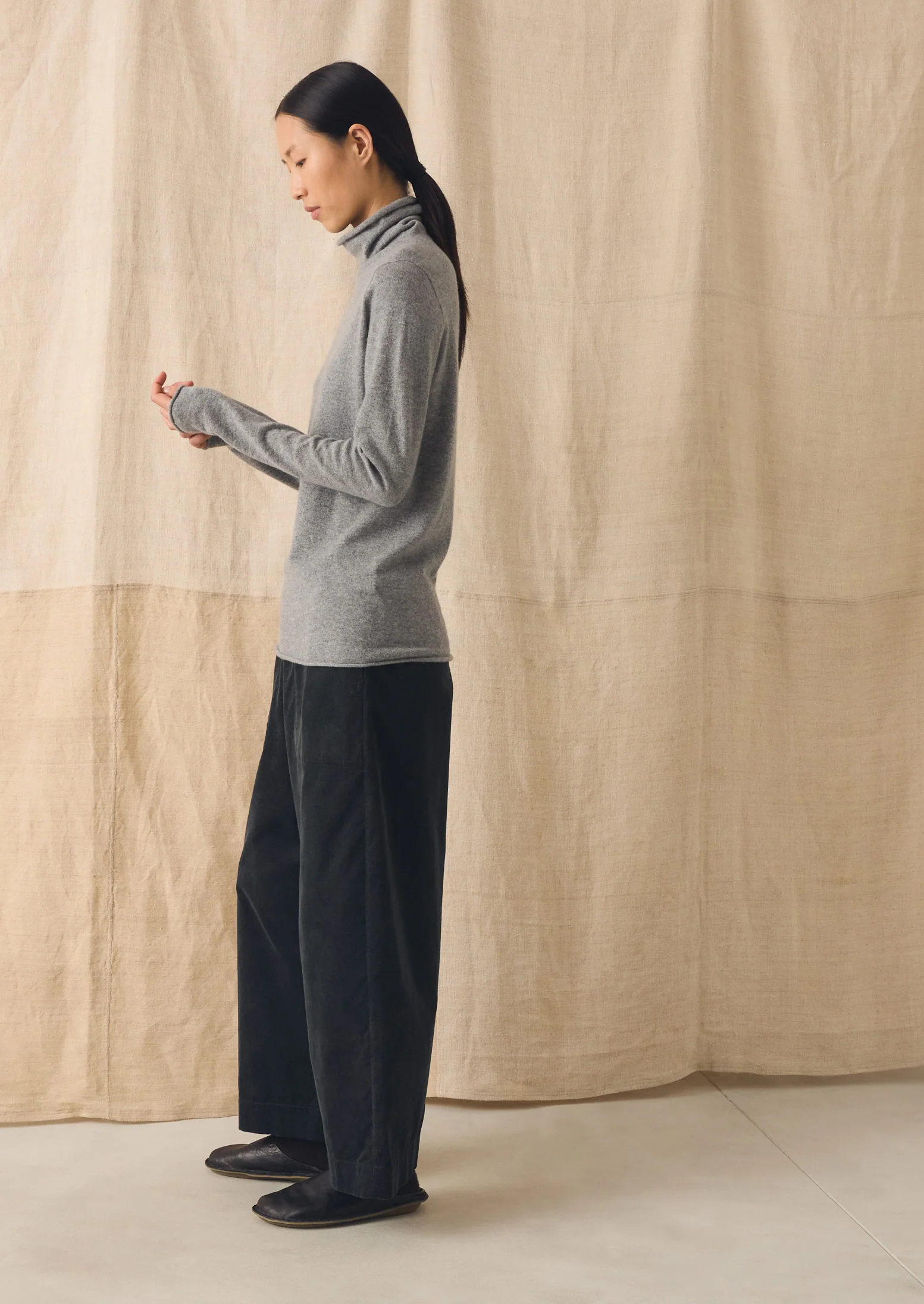 Pure Cashmere Slim High Neck Sweater | Grey Melange - Image 3
