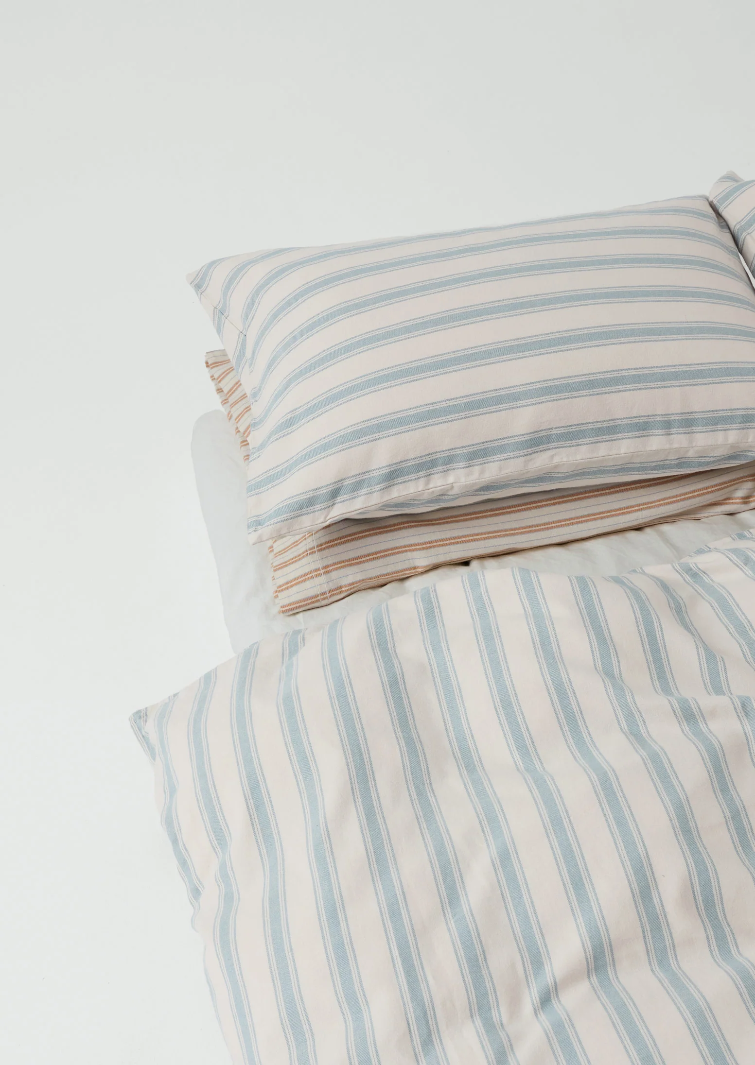 Fjord Stripe Cotton Flannel Duvet Cover | Washed Blue/Ecru - Image 6