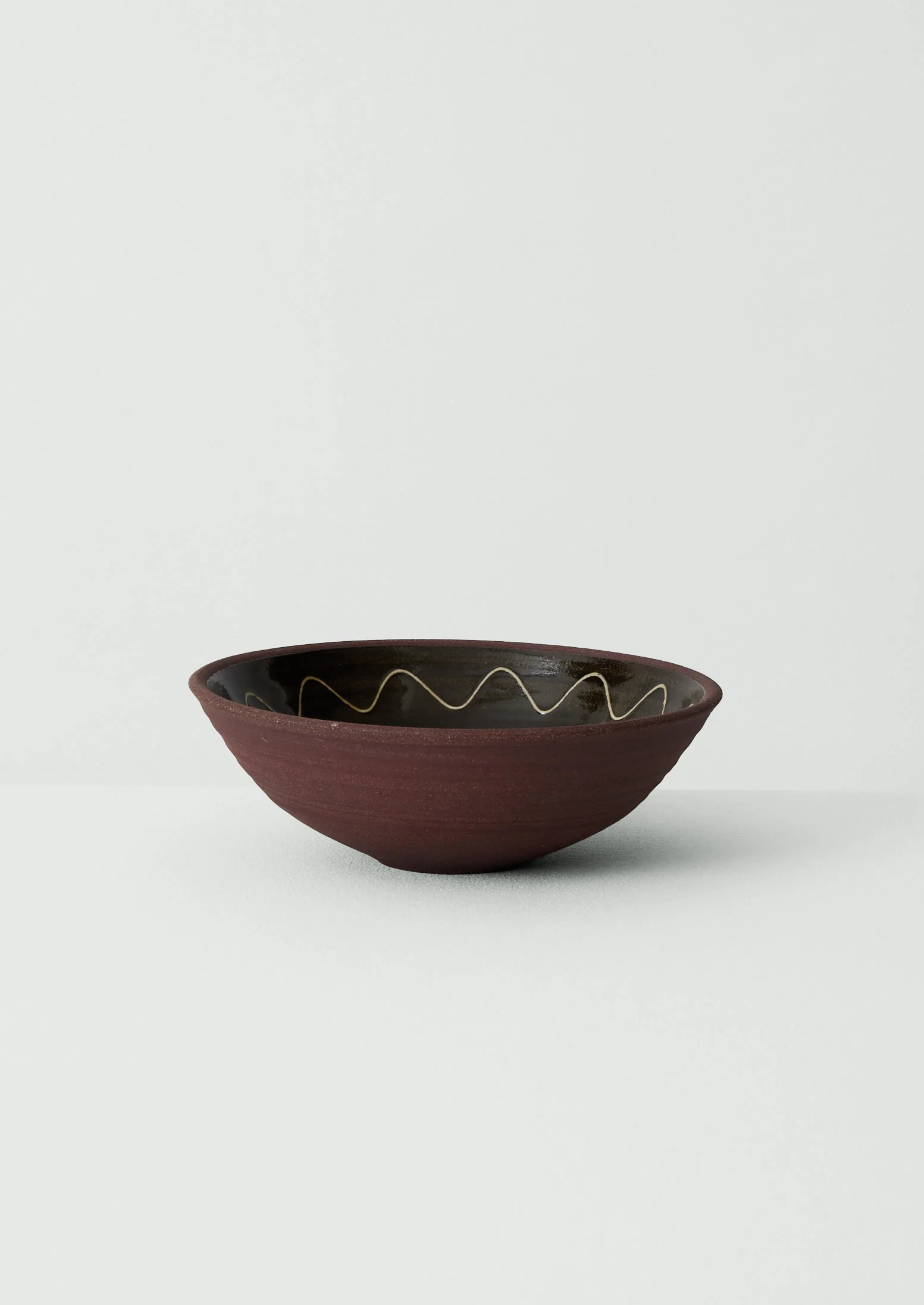 Lily Pearmain Flower Pattern Fruit Bowl | Peat/Terracotta - Image 3