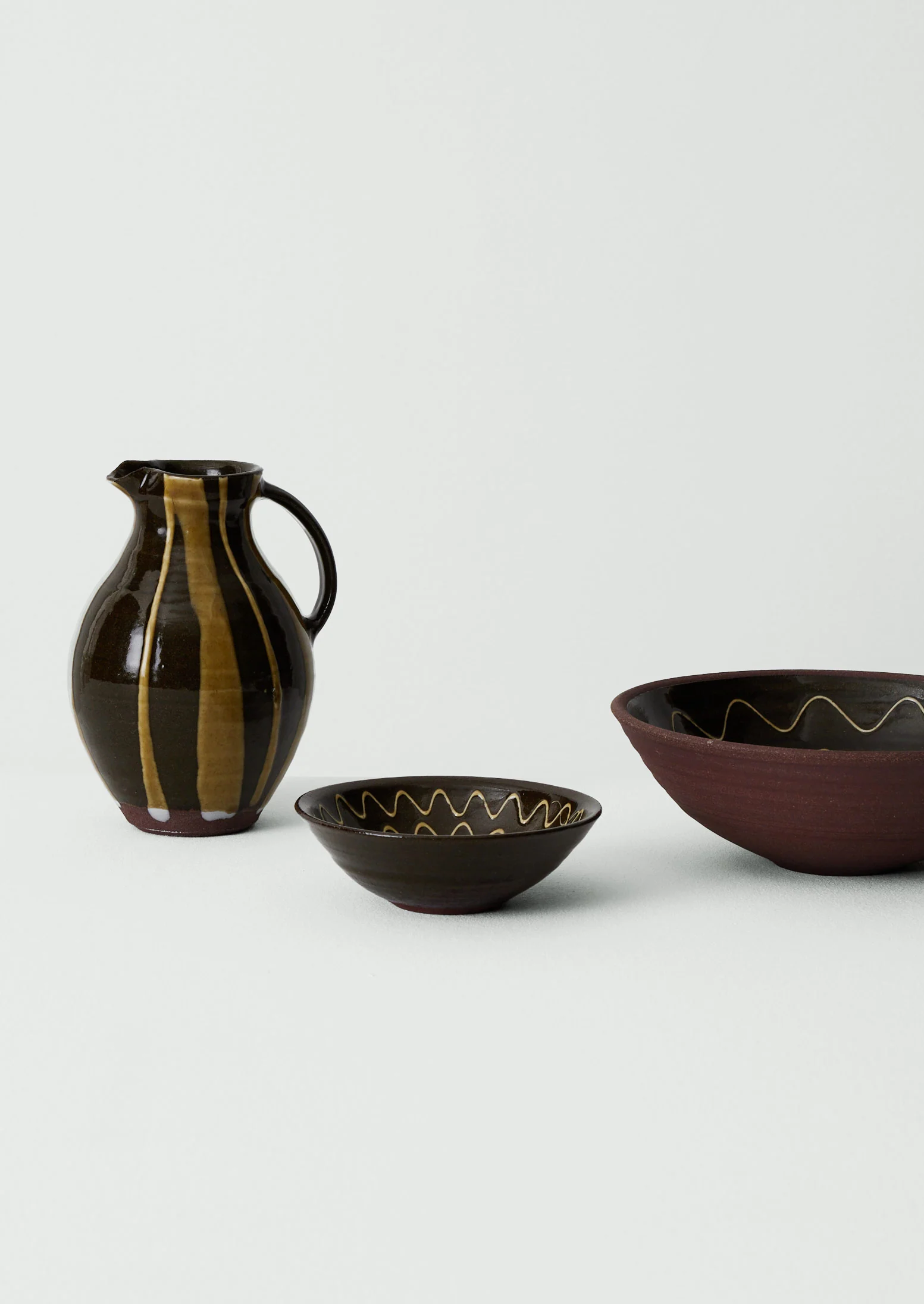 Lily Pearmain Flower Pattern Fruit Bowl | Peat/Terracotta - Image 4