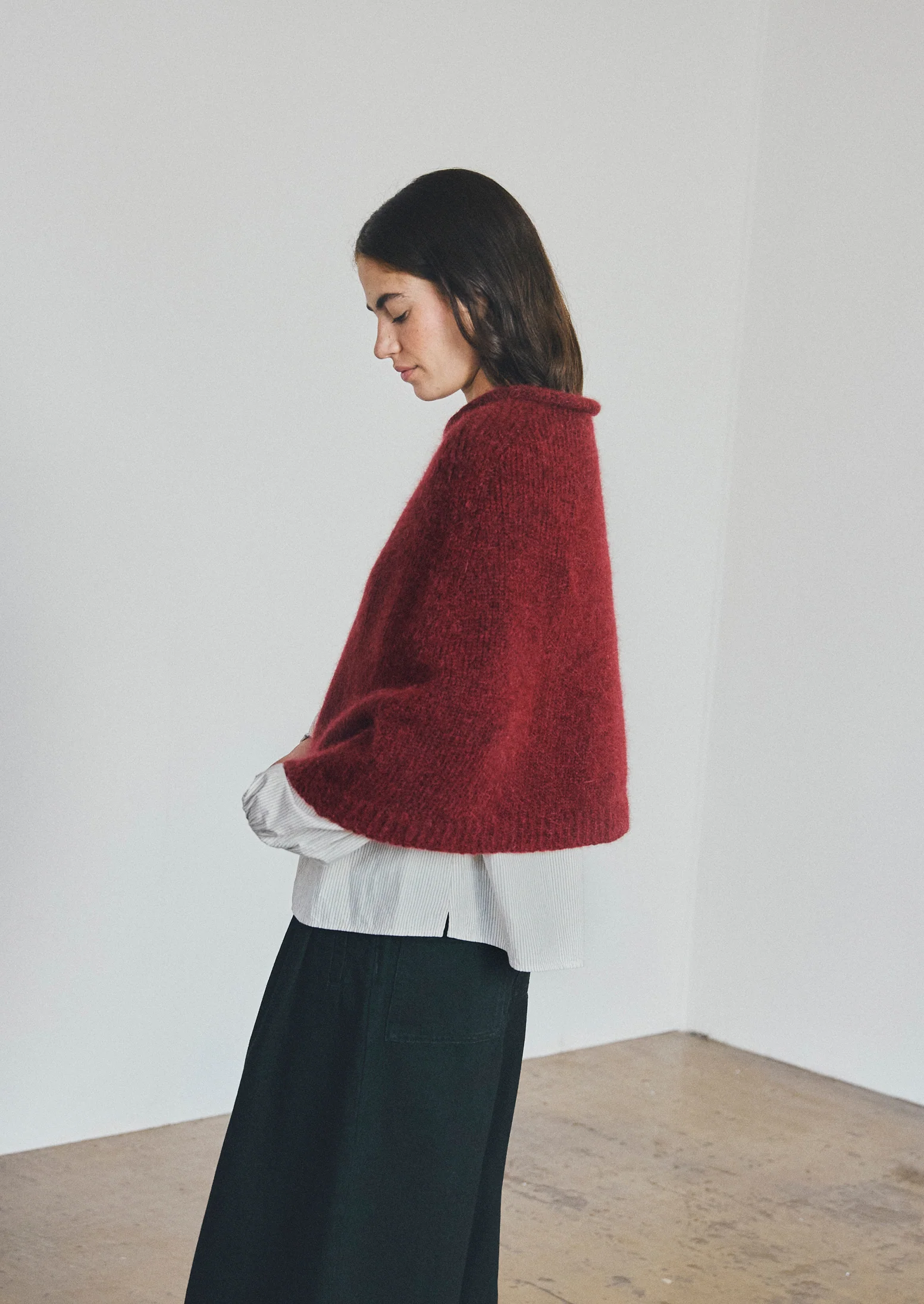 Lofty Alpaca Blend Knitted Poncho | Carmine Red - Image 3