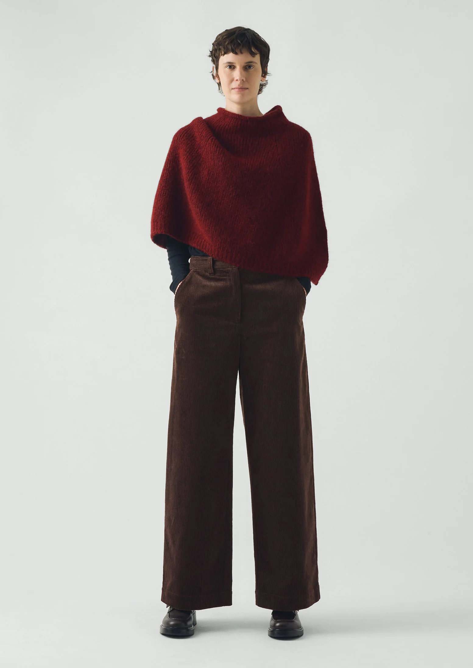 Lofty Alpaca Blend Knitted Poncho | Carmine Red - Image 4