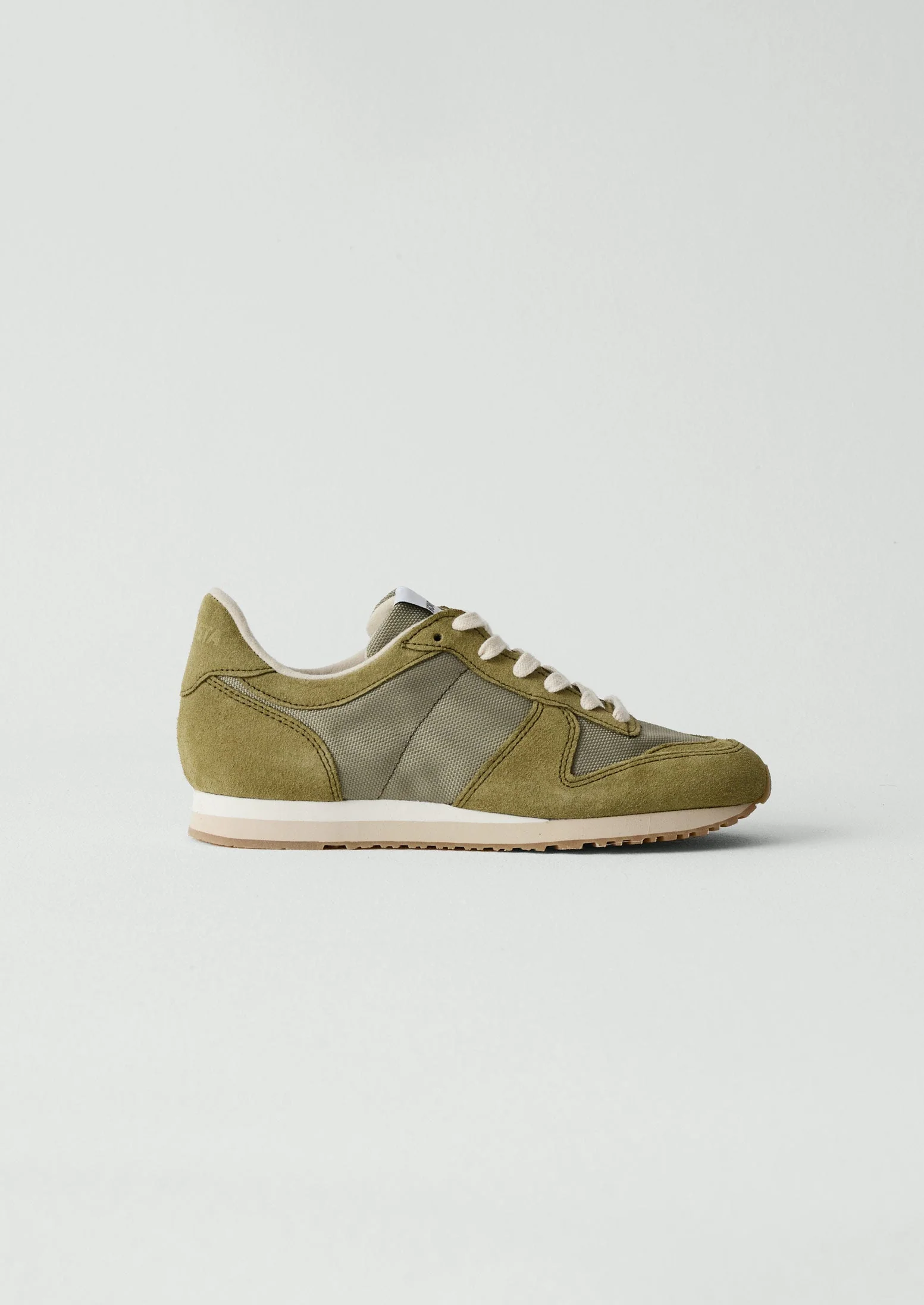 Novesta Marathon Trail Trainers | Bronze Green - Image 2