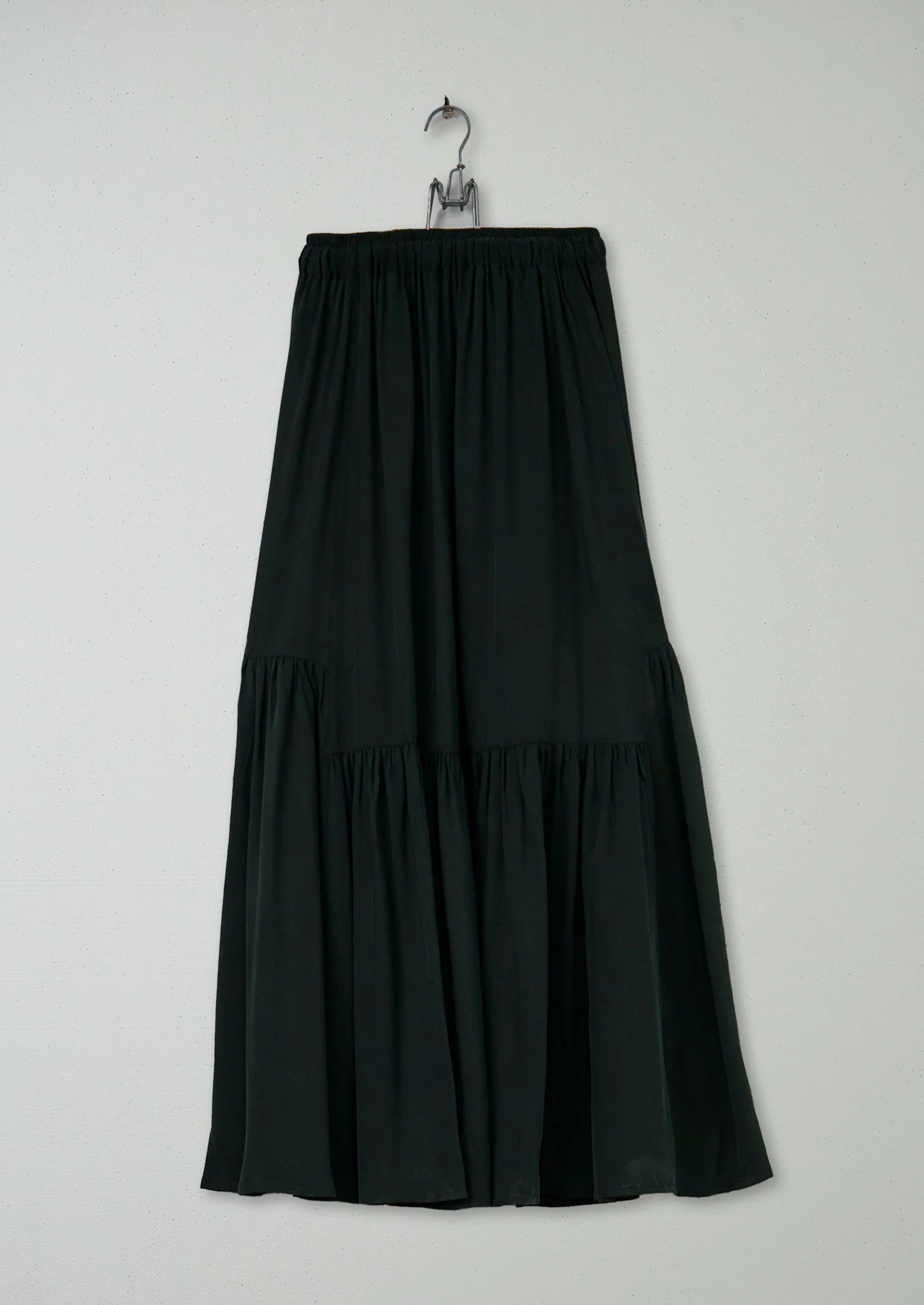 Reworn Gathered Hem Skirt Size 6 (236) | Oil
