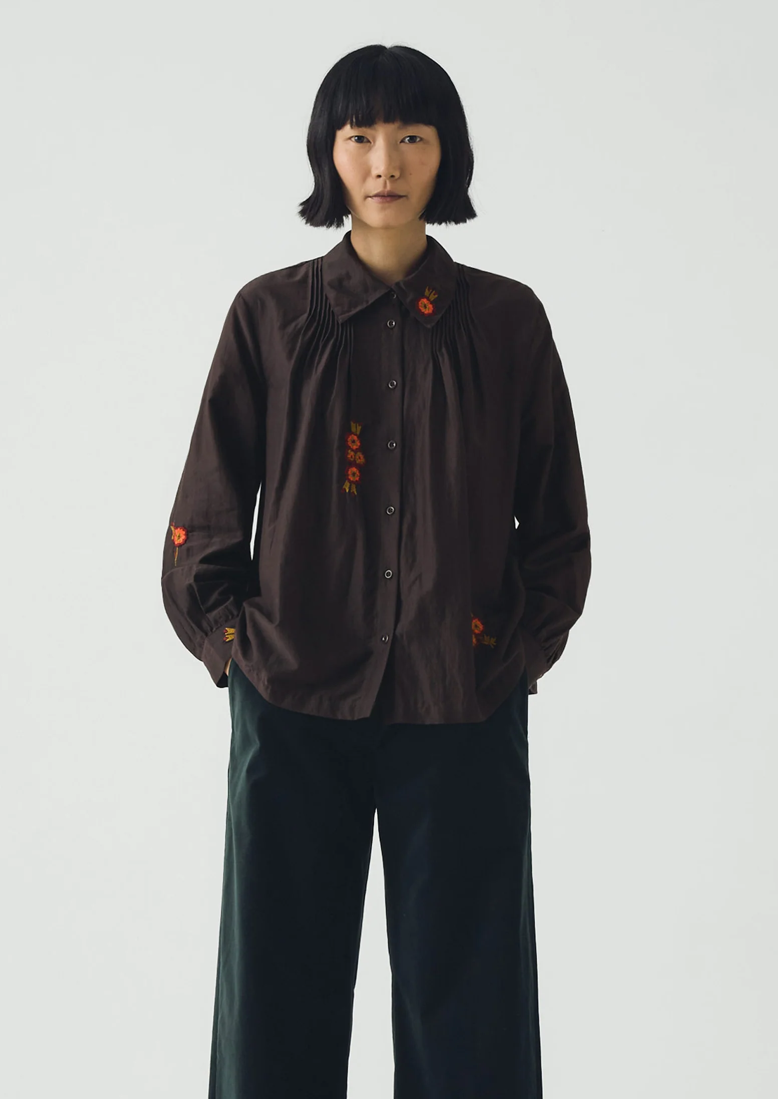 Vespertine Floral Embroidered Cotton Silk Shirt | Black Walnut - Image 3