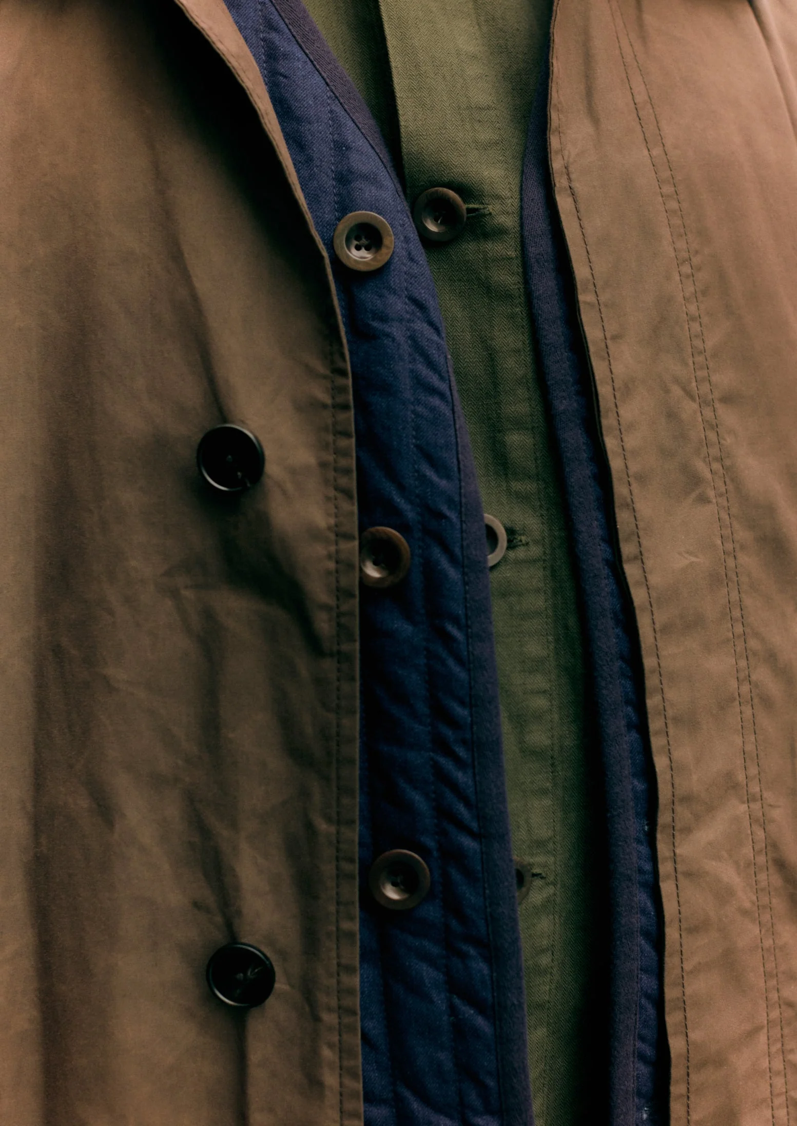 Waxed Cotton Trench Coat | Rye - Image 4